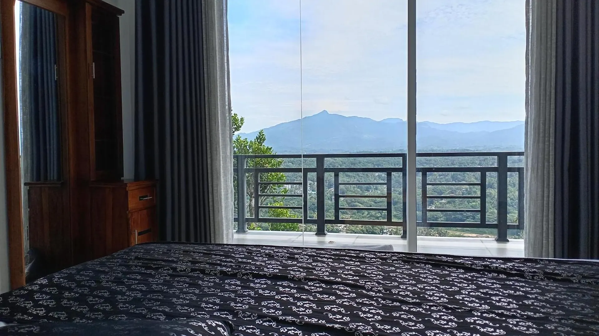 Dream House Residence Kandy